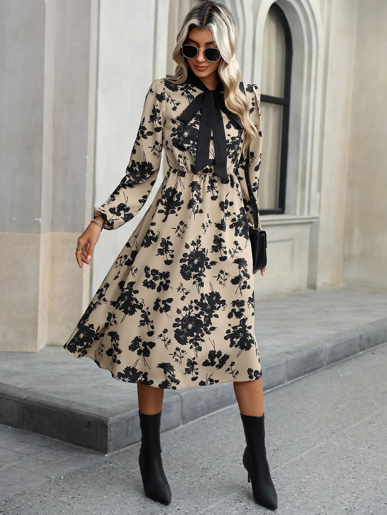 European and American women's fashionable and elegant floating collar printed waist cinched A-line long sleeved dress