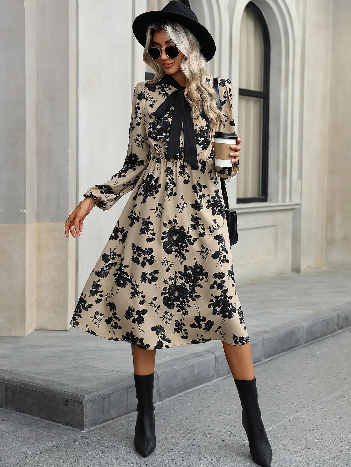 European and American women's fashionable and elegant floating collar printed waist cinched A-line long sleeved dress